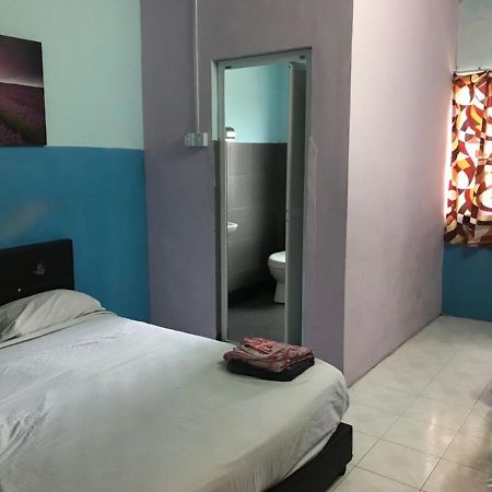 Hotel Yb House à Kuantan Extérieur photo
